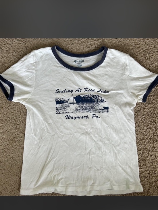 Brandy Melville Tops - Brandy Melville White Ringer Crop Top with Navy Graphic